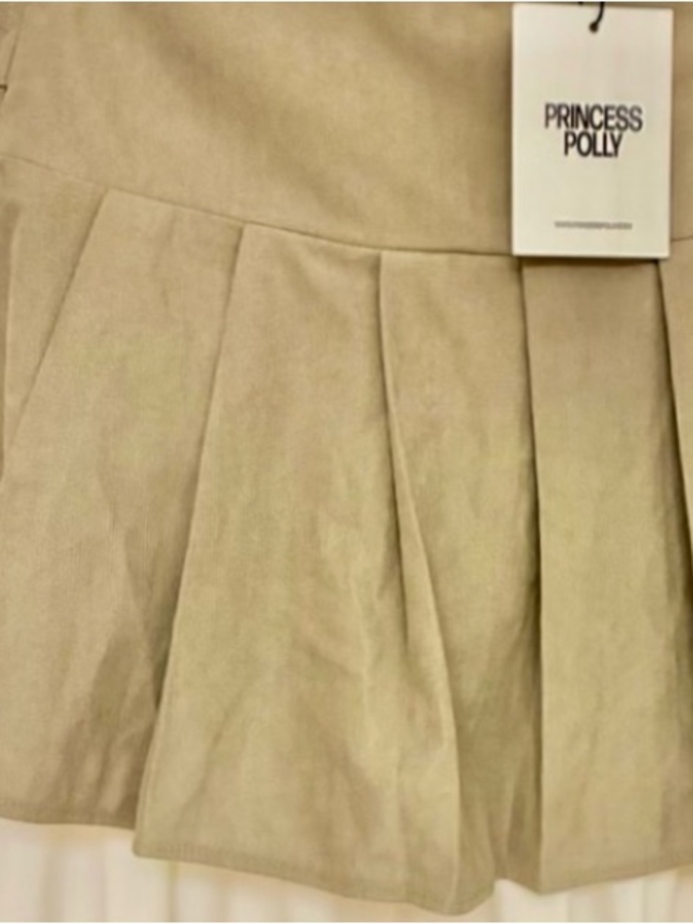 Princess Polly Rescue Me  Pleated Mini Skirt NWT.